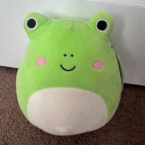 8” Wendy the Frog Squishmallow